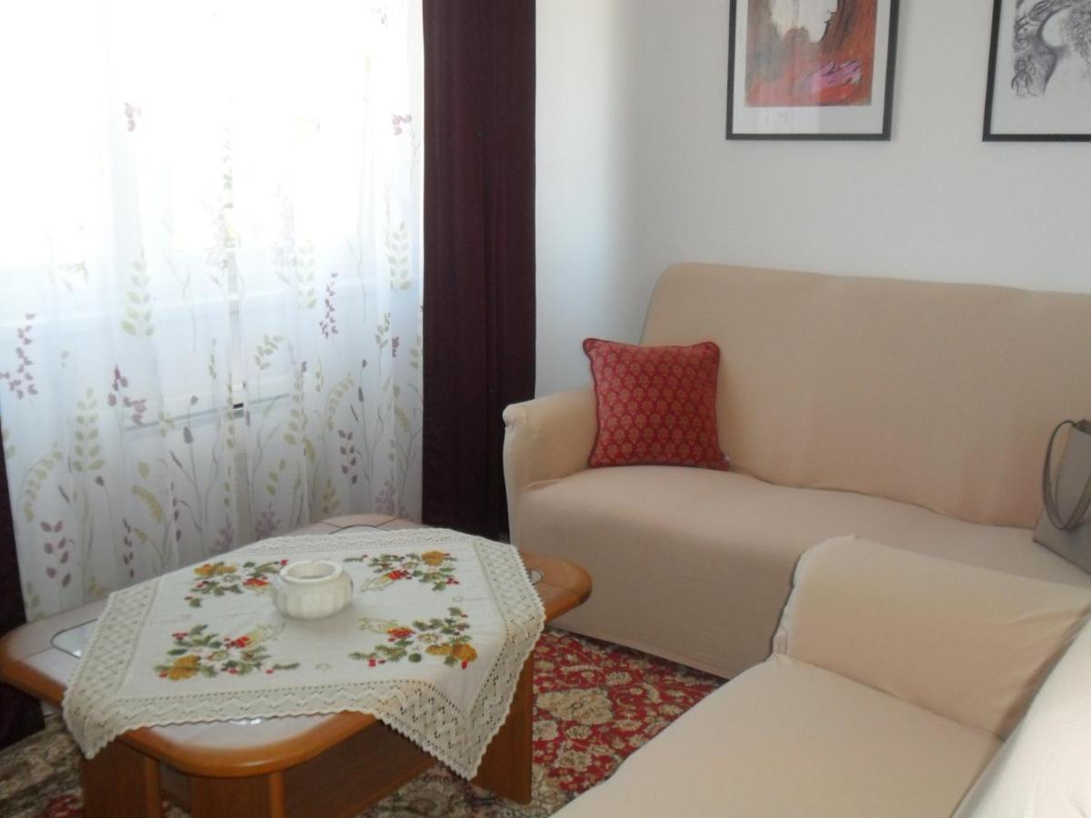 Apartment Pavo Zadar Exterior photo